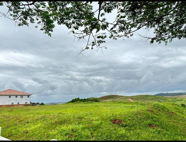 857M² VACANT LAND FOR SALE IN ILLOVO BEACH